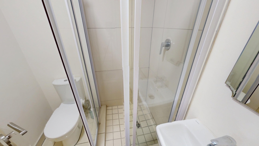 2 Bedroom Property for Sale in Zonnebloem Western Cape